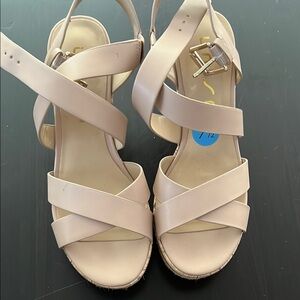 Unisa Elegant Cream Strappy Sandals